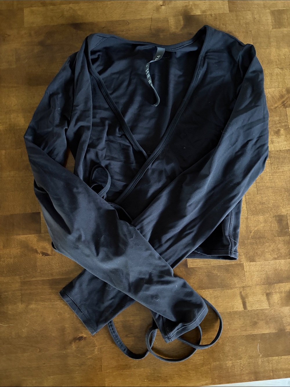 Vuori All the Feels Black Wrap Top